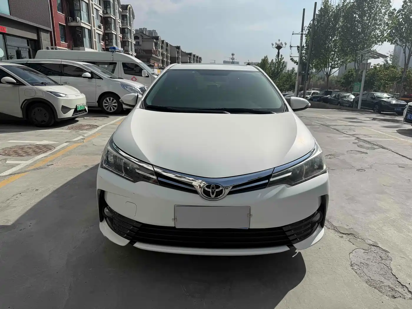 Toyota Corolla 2017 Facelift 1.2T S-CVT GL-i фото 2