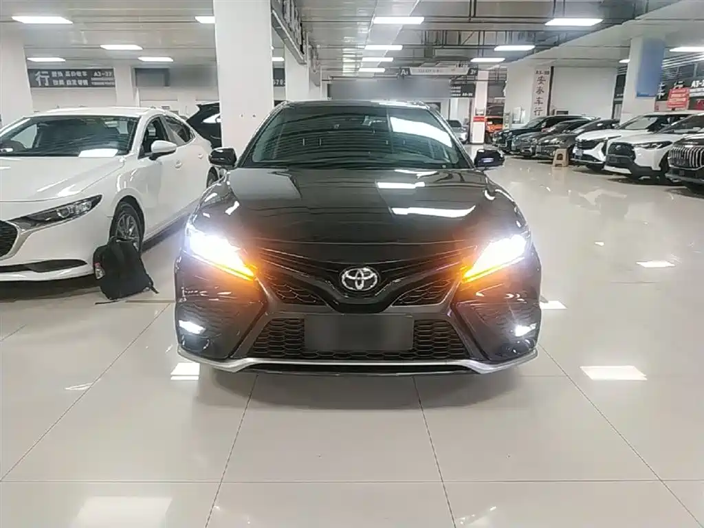 Toyota Camry 2023 2.0S Trend Edition фото 3