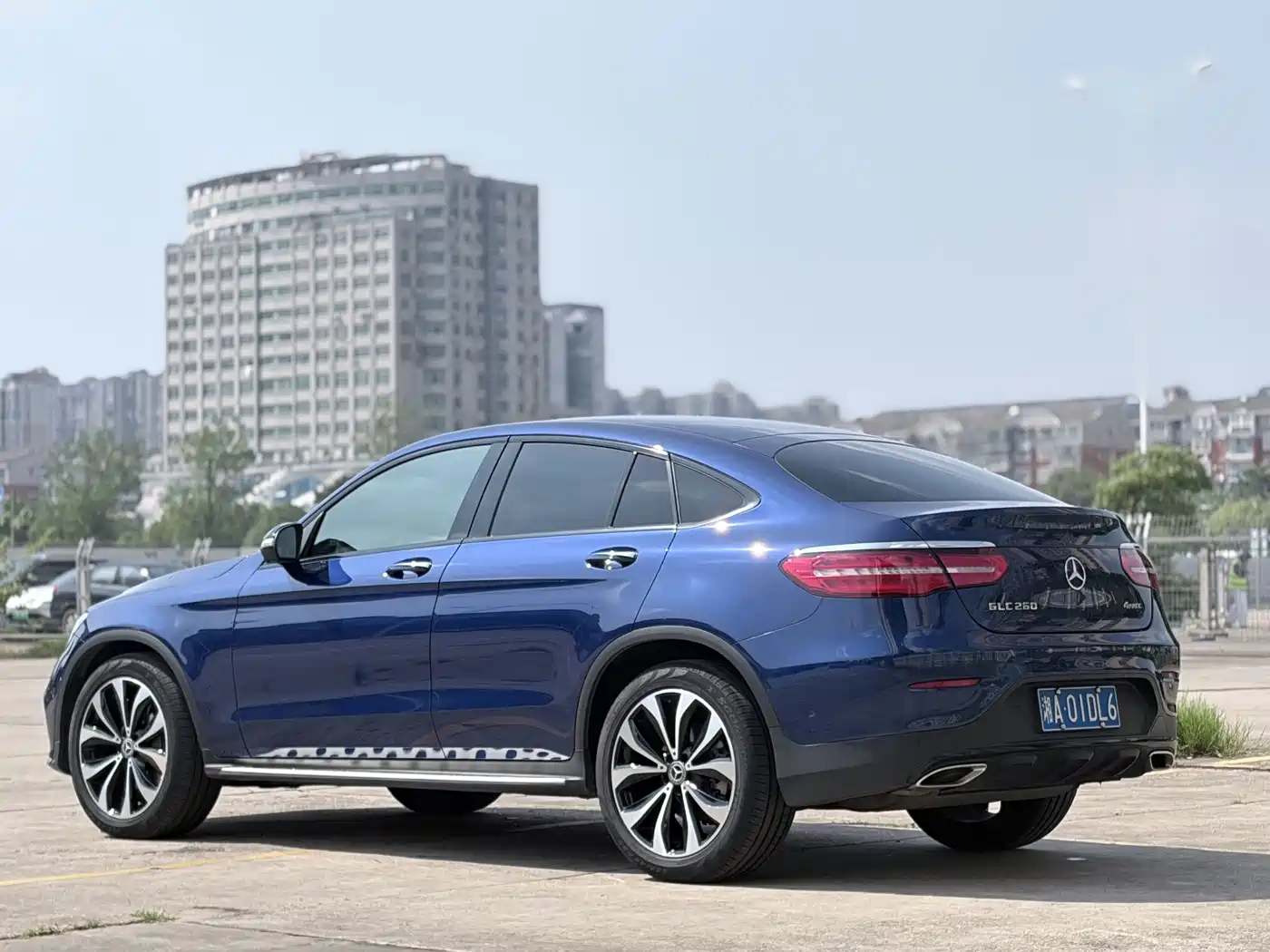 Mercedes-Benz GLC Coupe 2020 2019 GLC 260 4MATIC Coupe SUV