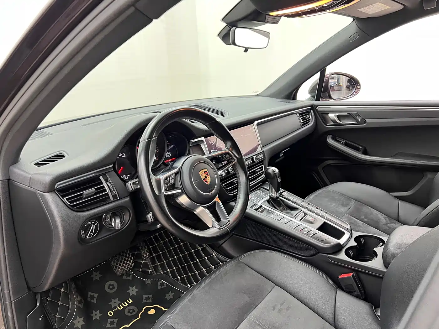 Porsche Macan 2020 Macan 2.0T фото 12