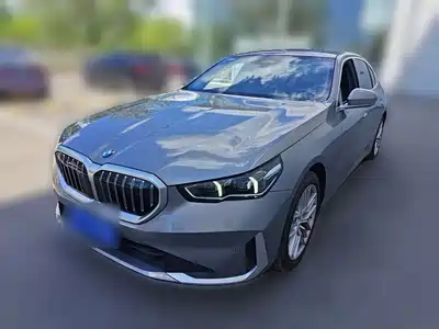 BMW 5