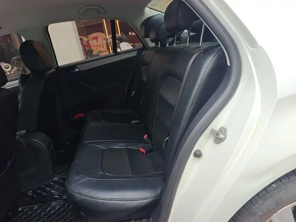 Photo 18 - Volkswagen Bora