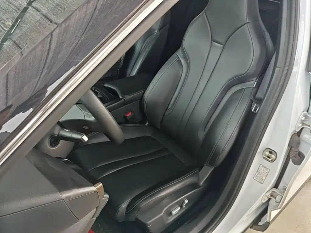 Dongfeng Aeolus Dongfeng Fengshen L7 2025 2025 518 Swift Wind Edition