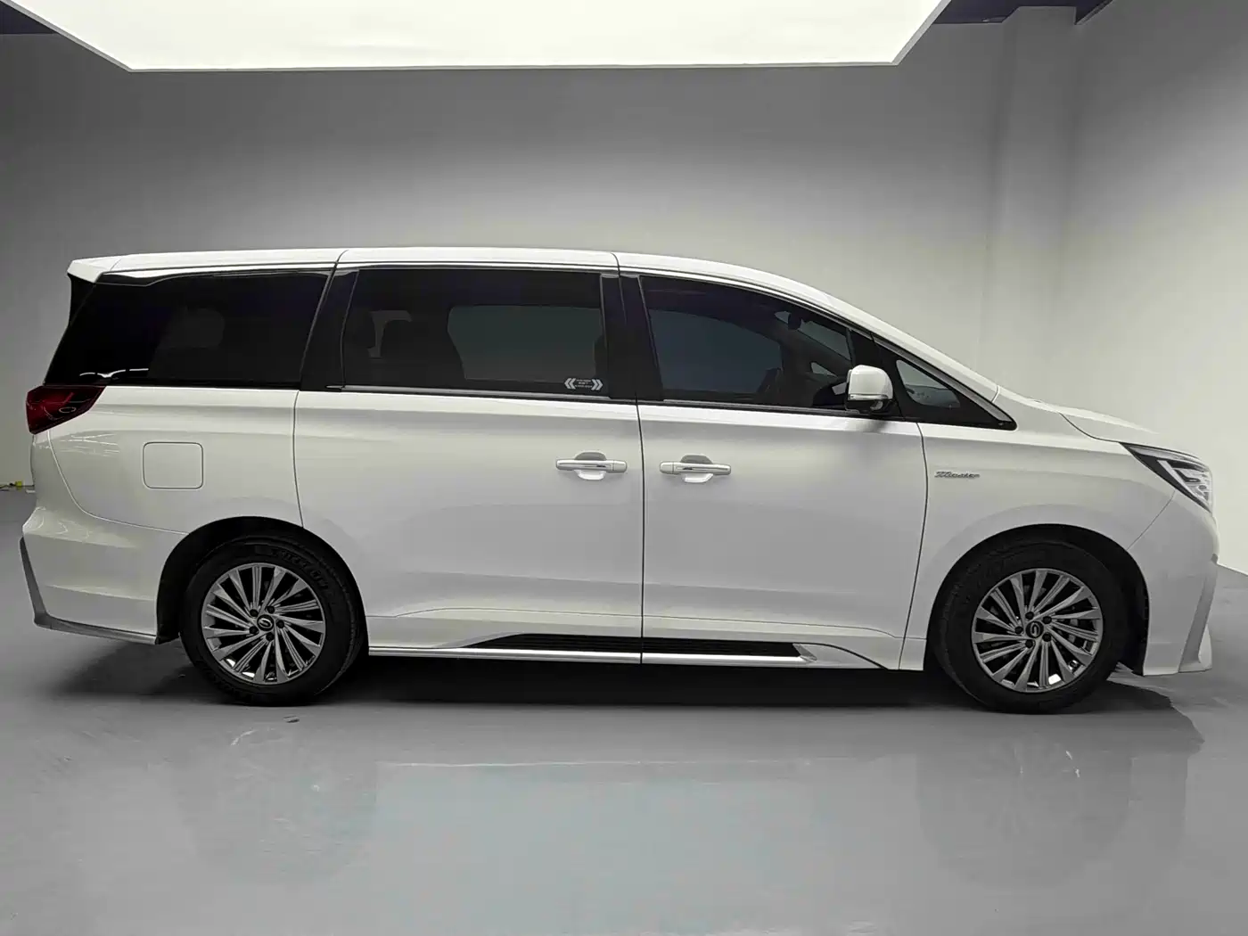 GAC Trumpchi Trumpchi M8 2021 Master Series 390T Ultimate Edition фото 17