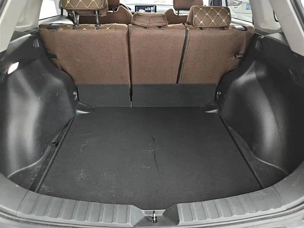 Toyota Frontlander 2023 2.0L CVT Elite Edition фото 19