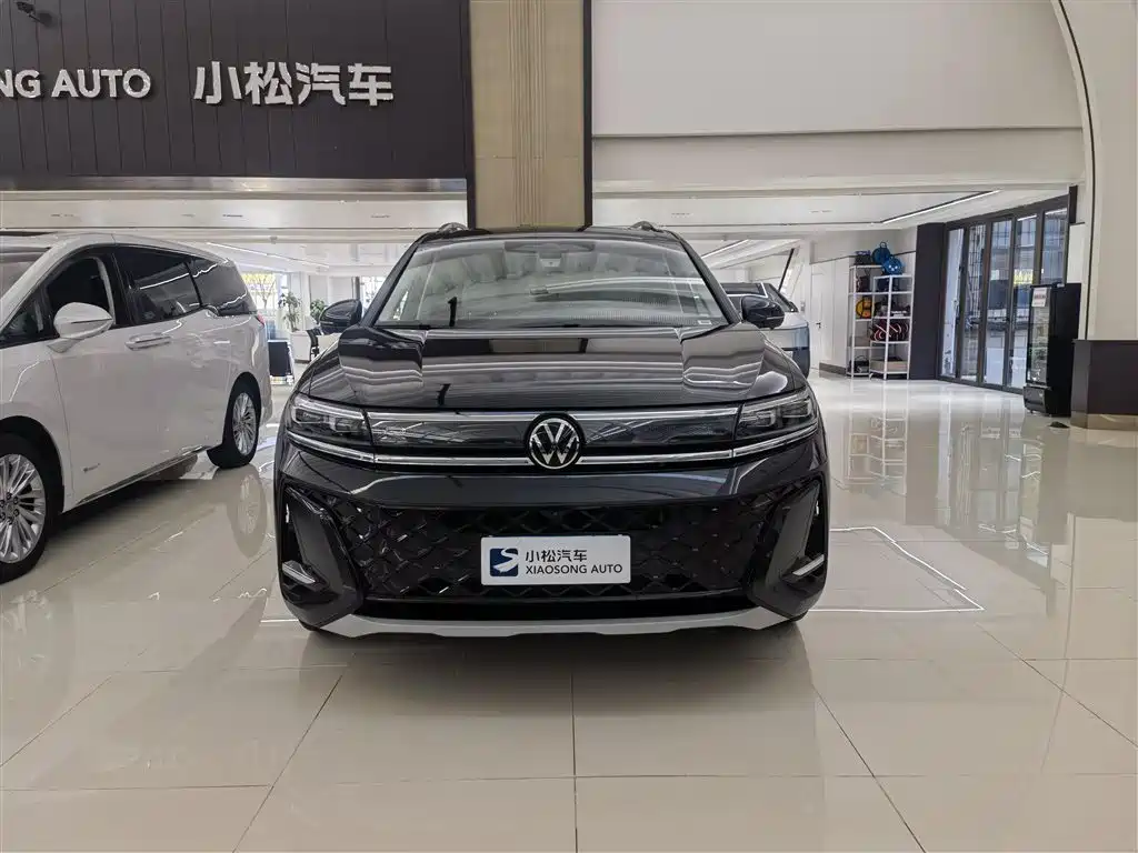 Volkswagen Talagon 2025 450TSI R-Line 6-Seater фото 2