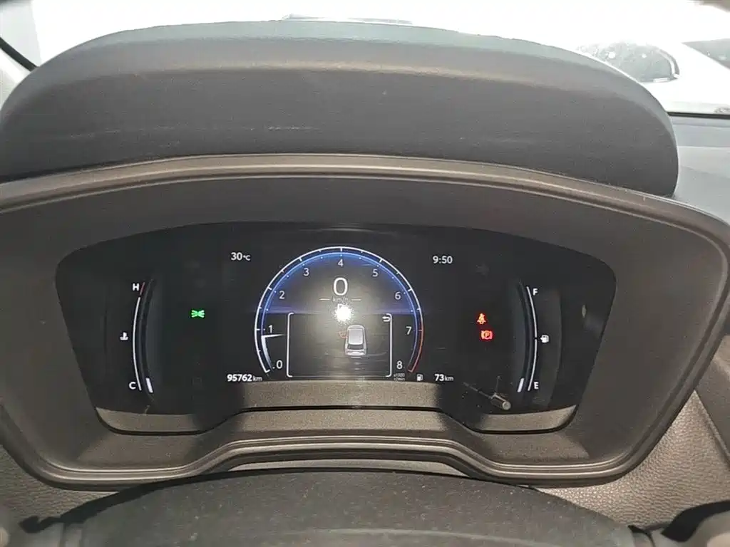 Toyota Frontlander 2023 2.0L CVT Elite Edition фото 12