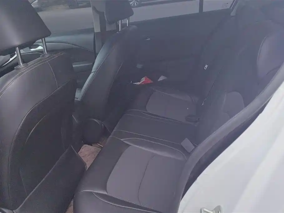 Chevrolet Cavalier 2019 320 Automatic Joy Edition фото 11