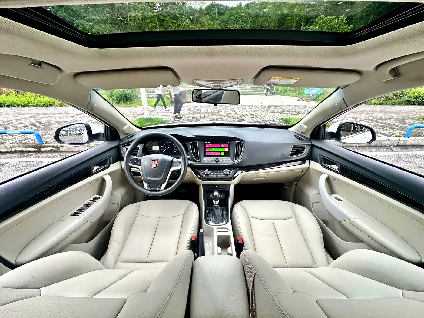 Roewe 360 2016 2015 1.5L Automatic Luxury