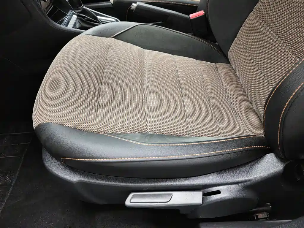 Volkswagen C-TREK 2018 1.5L Automatic Comfort фото 20