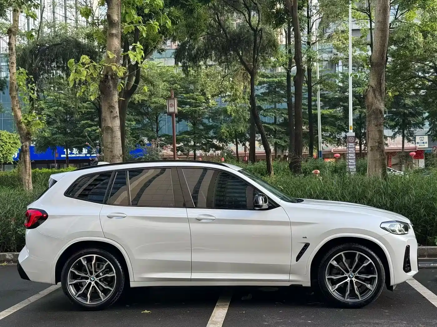 Photo 3 - BMW X3
