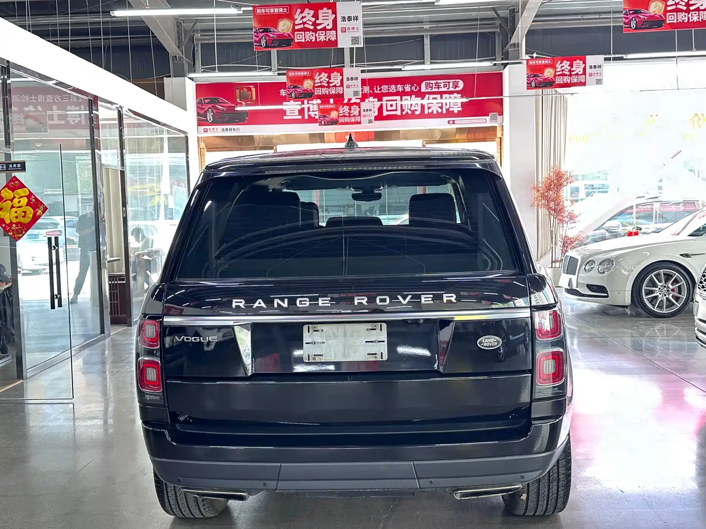Land Rover Range Rover 2019 3.0 SC V6 Prestige Genesis Extended Edition фото 9