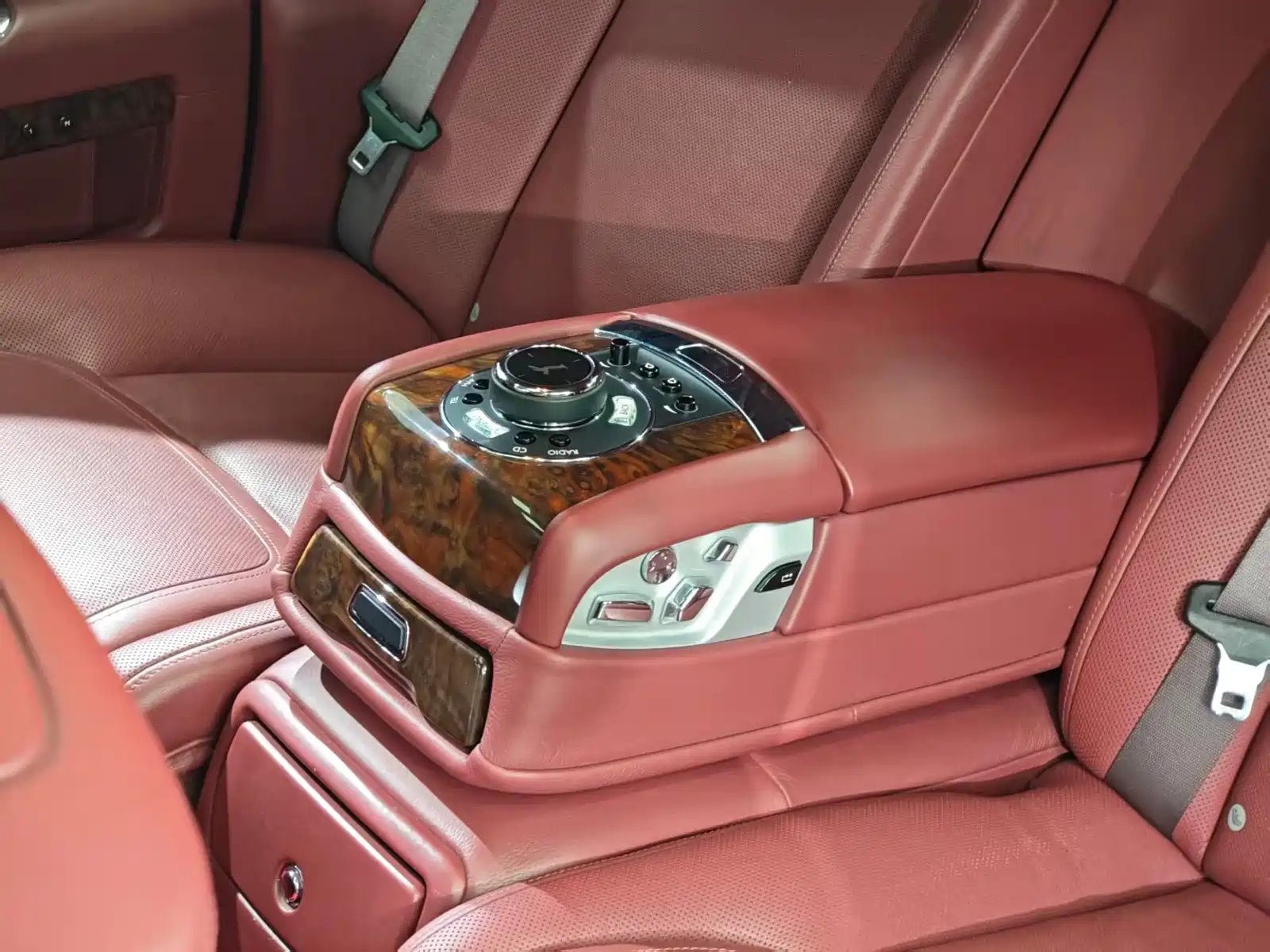 Фото 4 - Rolls-Royce Ghost