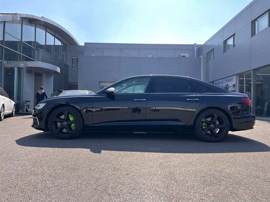 Audi A6L 2019 55 TFSI quattro Premium Elegance фото 5