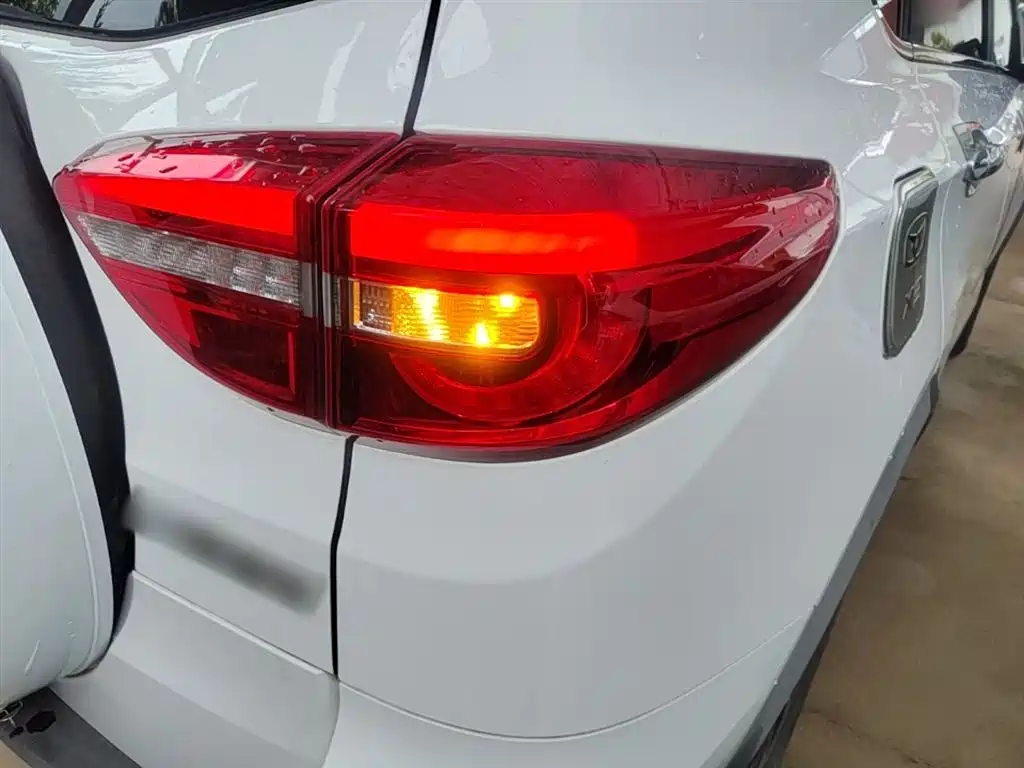 Cowin Kaiyi X3 2019 2019 1.5L Manual Smart Edition
