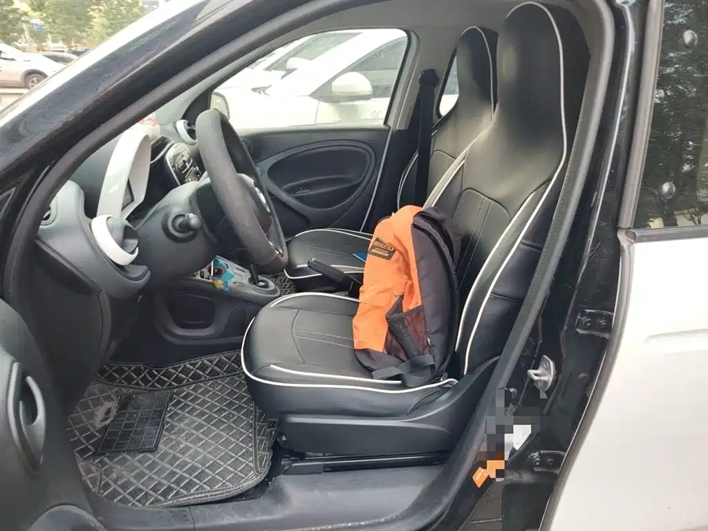 smart forfour 2019 2018 1.0L 52kW Agile Edition