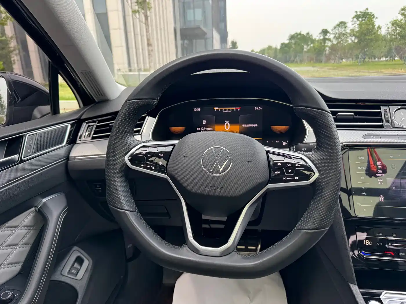 Volkswagen Magotan 2023 2 Million Units Anniversary Edition 330TSI DSG Leading Type фото 13