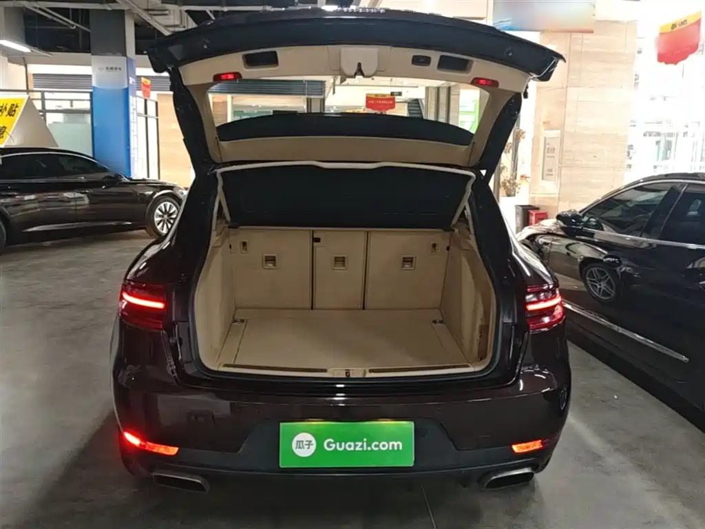 Porsche Macan 2017 Macan 2.0T фото 19
