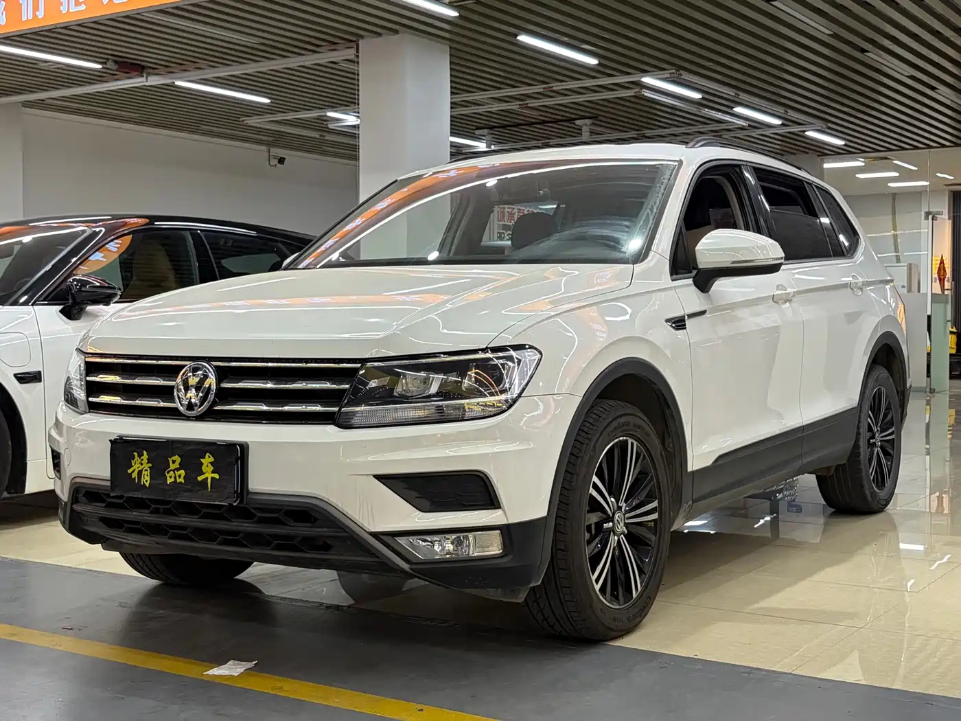 Volkswagen Tiguan L 2019 330TSI Automatic 2WD Trend Edition China VI фото 3