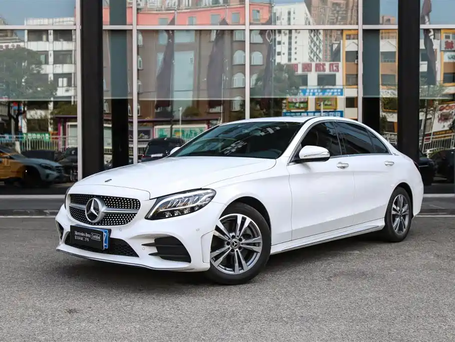 Mercedes-Benz C-Class 2020 Facelift C 200 L Fashion фото 3