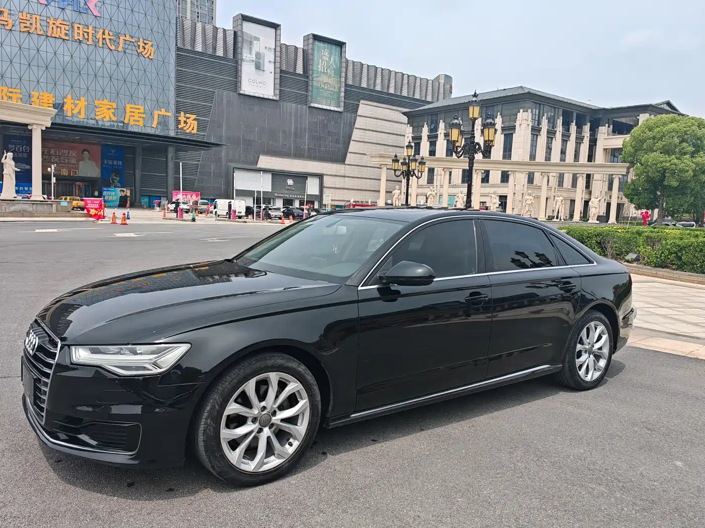 Audi A6L 2018 30th Anniversary 35 TFSI Fashion