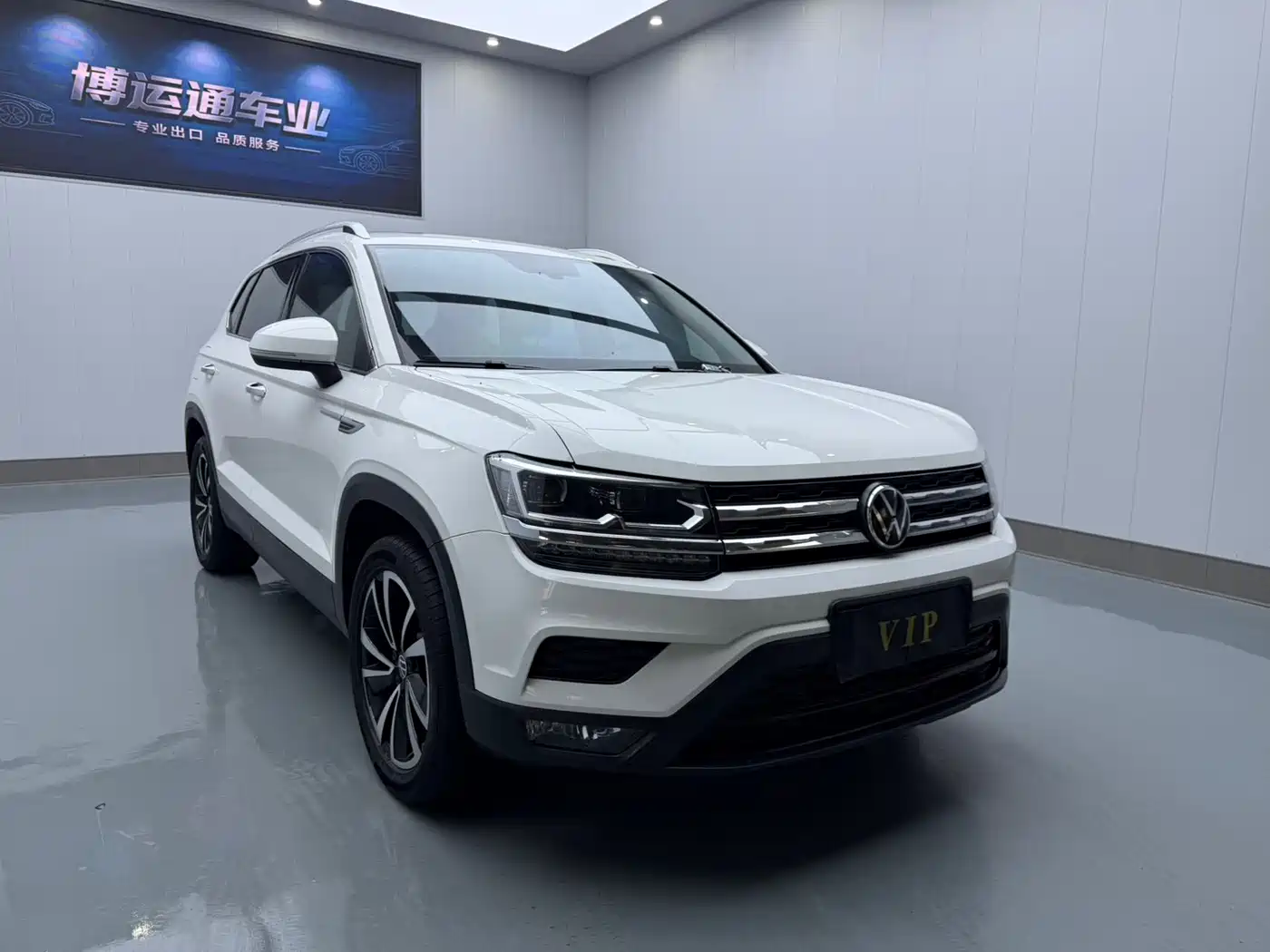 Volkswagen Tharu, миниатюра 3