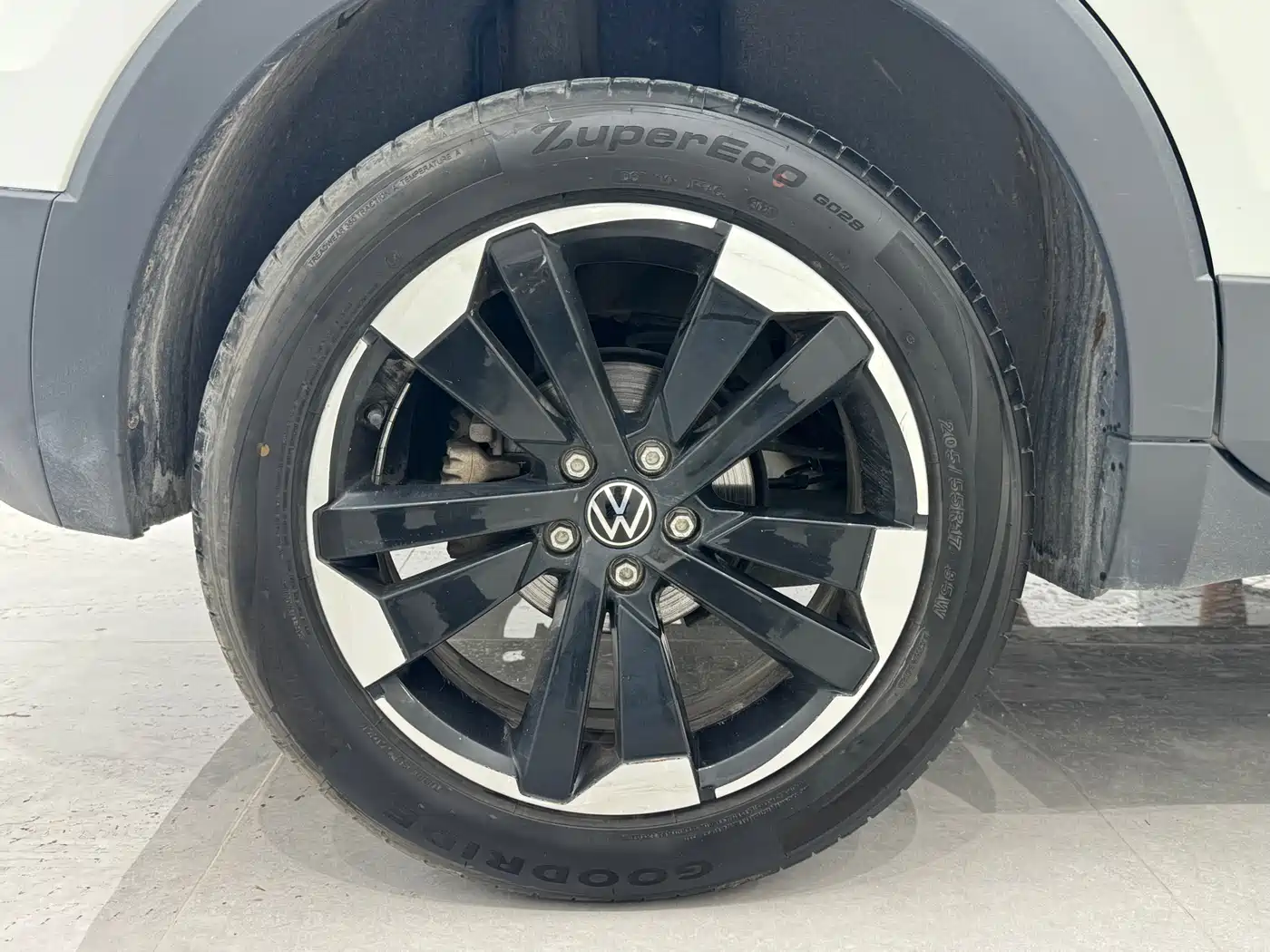 Volkswagen Tanying 2023 Model 200TSI DSG Joy Smart Connect Edition фото 18