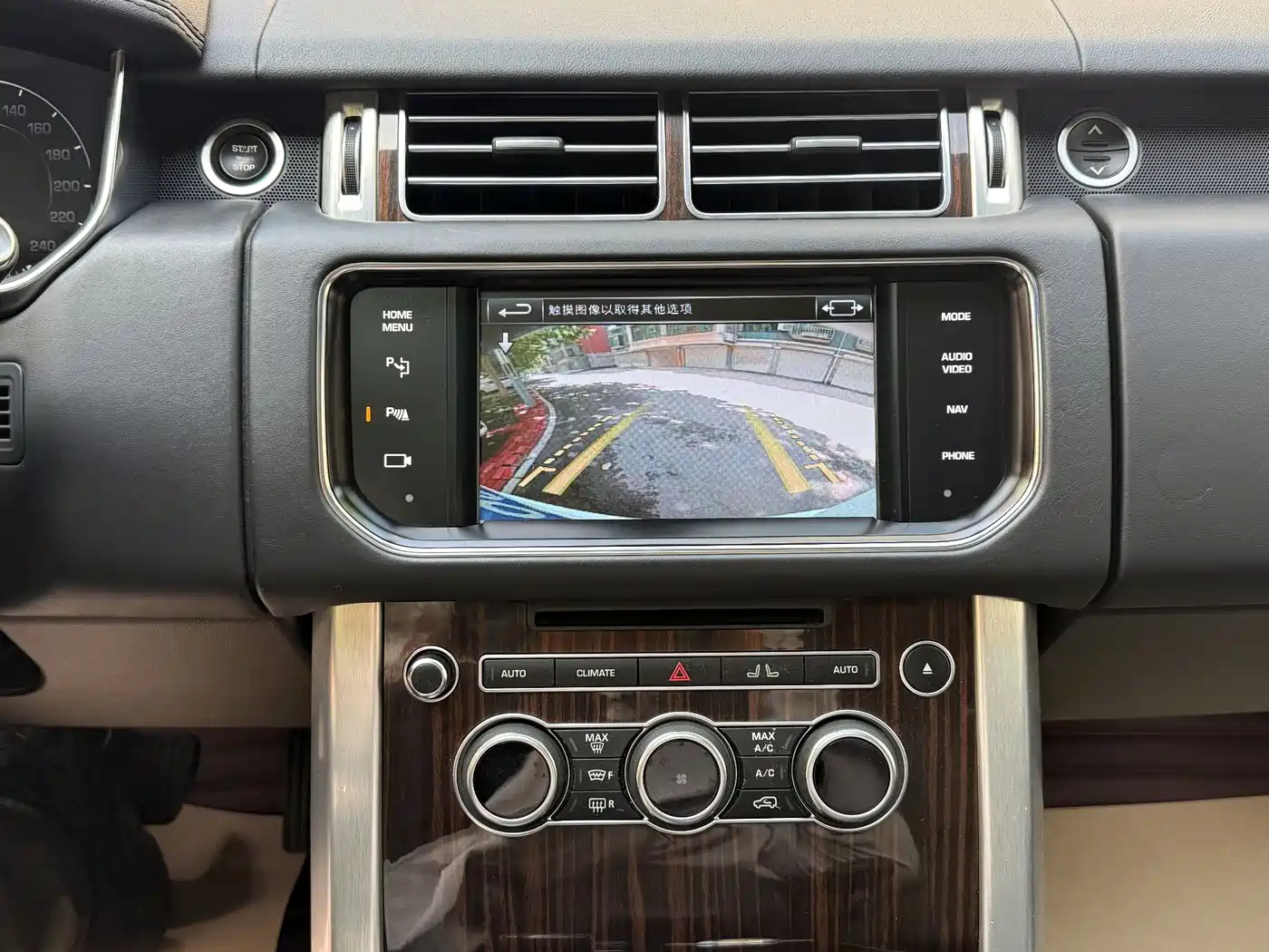 Land Rover Range Rover 2015 3.0 SC V6 Vogue фото 18