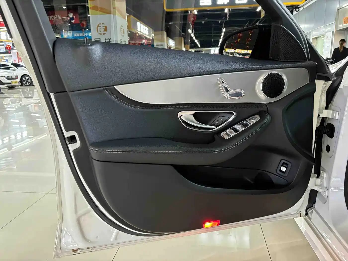 Mercedes-Benz C-Class 2016 C 200 Sport фото 2