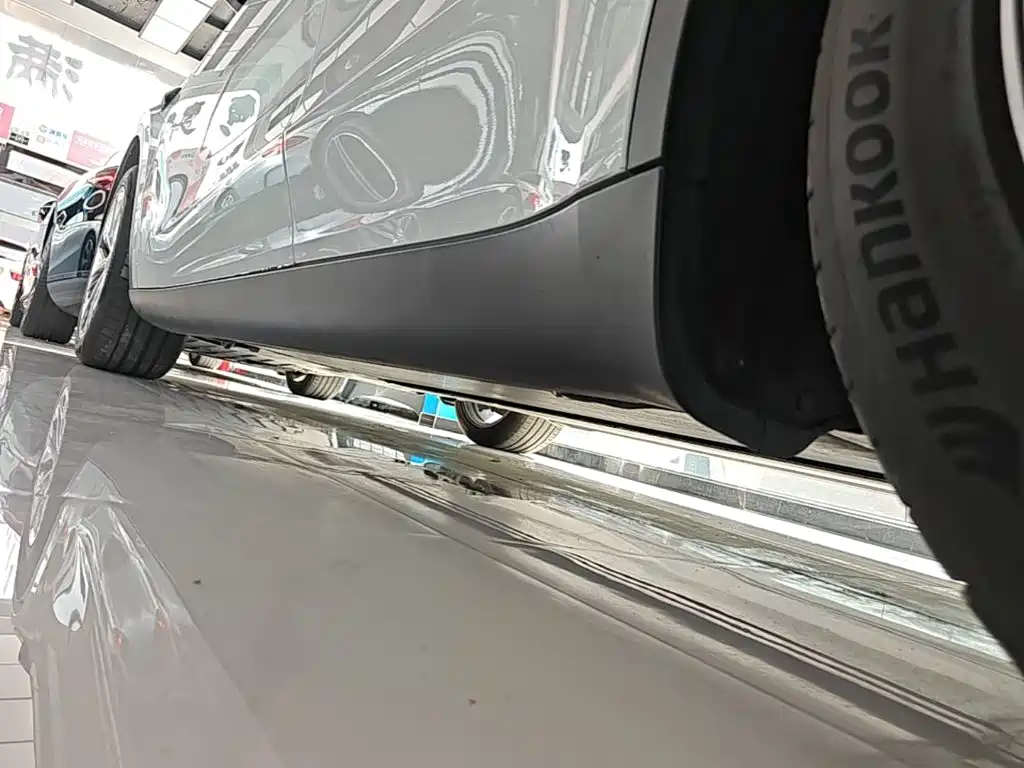 Фото 22 - Tesla Model Y