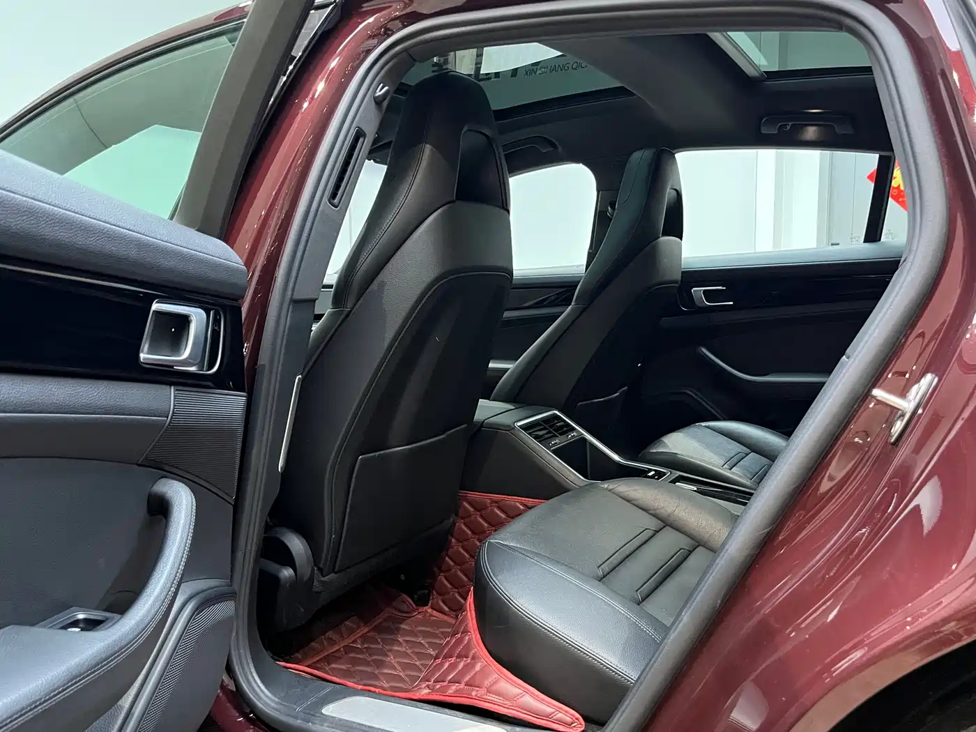 PORSCHE PANAMERA NEW ENERGY