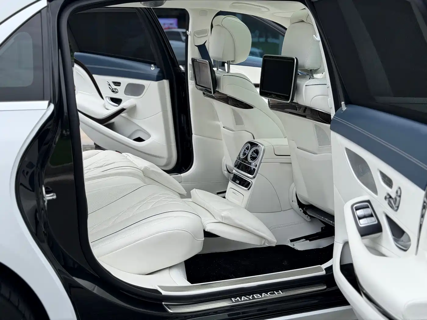 Mercedes-Benz Maybach S-Class 2017 S 400 4MATIC фото 14