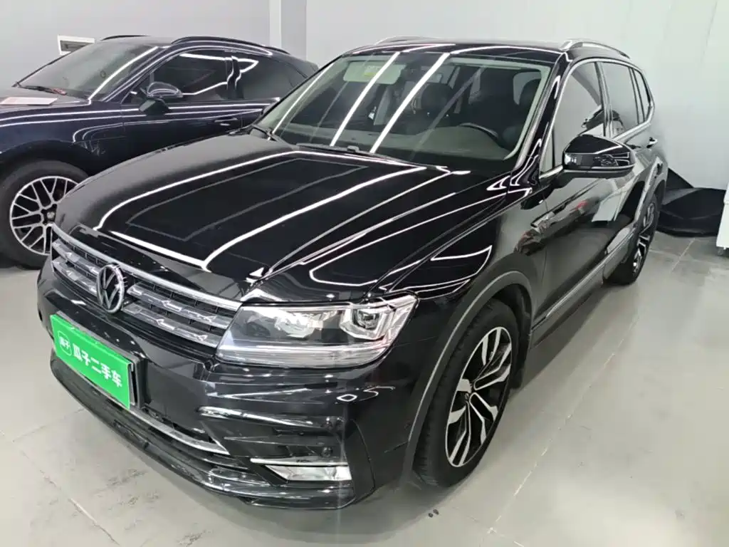Volkswagen Tiguan L 2021 330TSI Automatic 2WD R-Line Premium