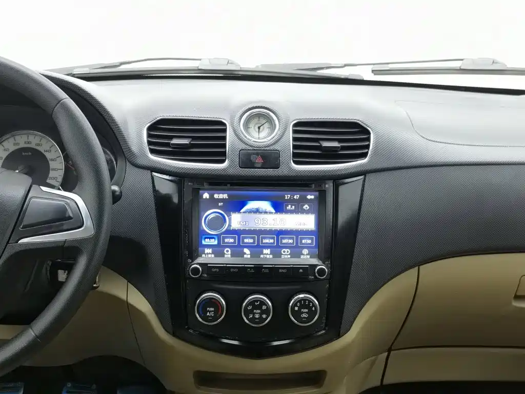 Wuling Motors Wuling Hongguang 2013 2013 1.5L S Comfort