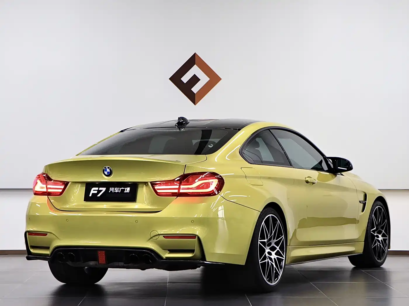 BMW M4 2019 M4 Coupe Competition фото 6