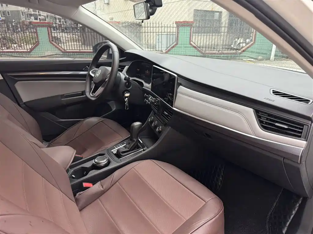 Volkswagen Bora 2023 200TSI DSG Comfort Edition фото 15