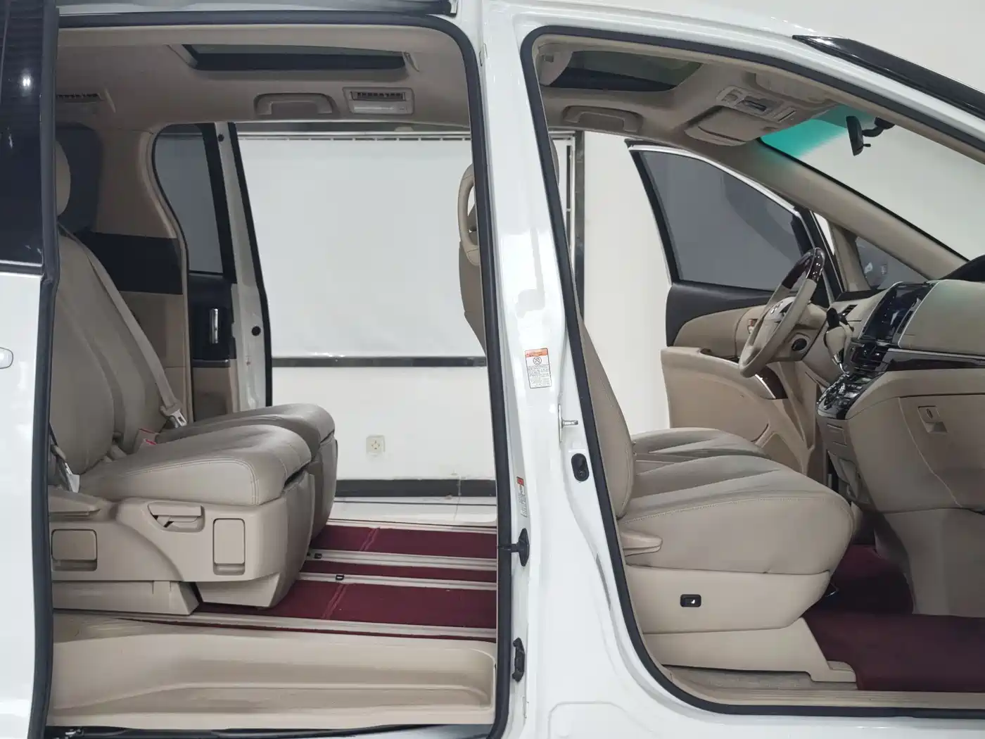 Toyota Previa 2012 2.4L 7-Seater Luxury Edition фото 13