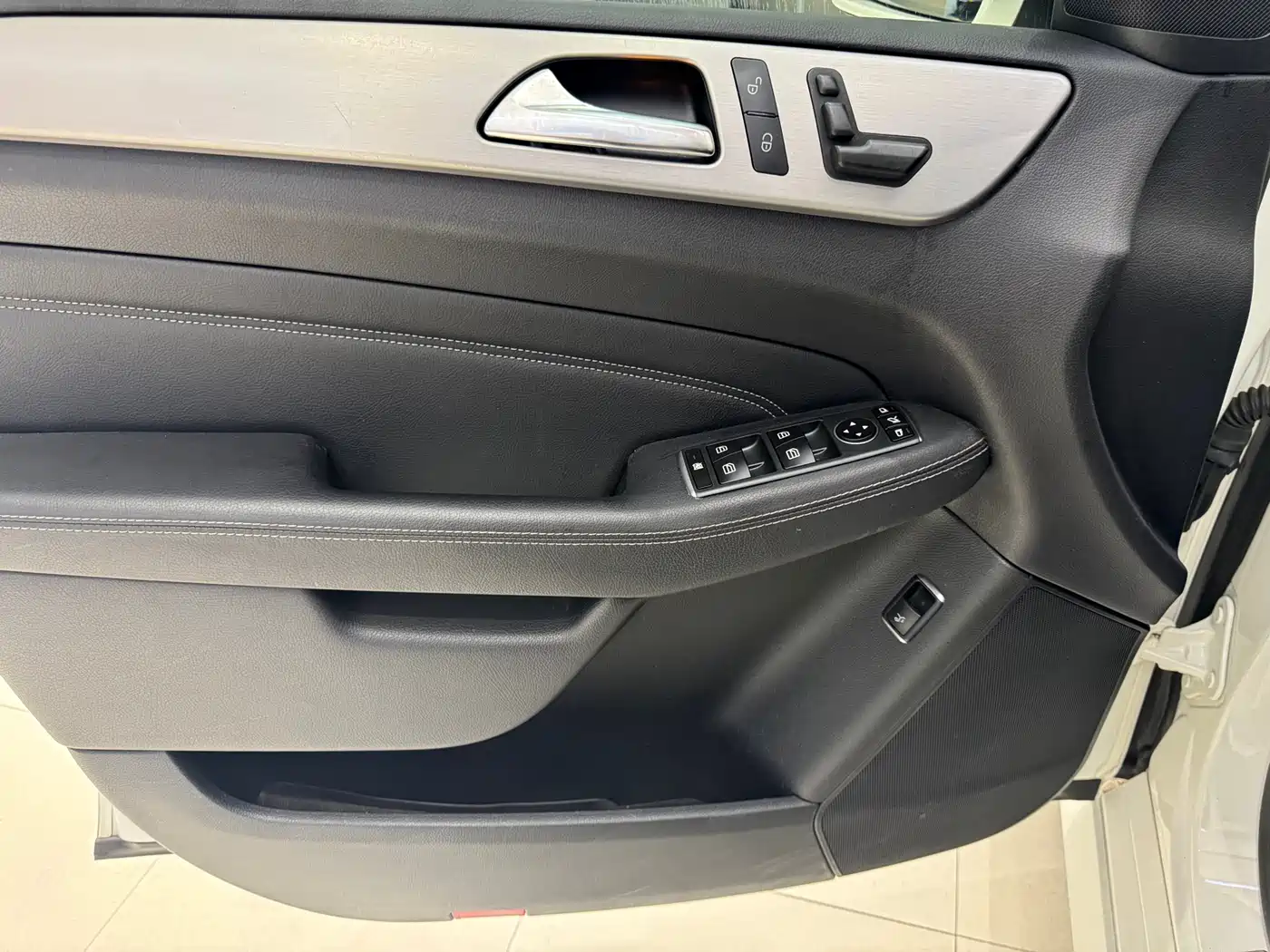 Mercedes-Benz M-Class 2014 ML 320 4MATIC фото 17