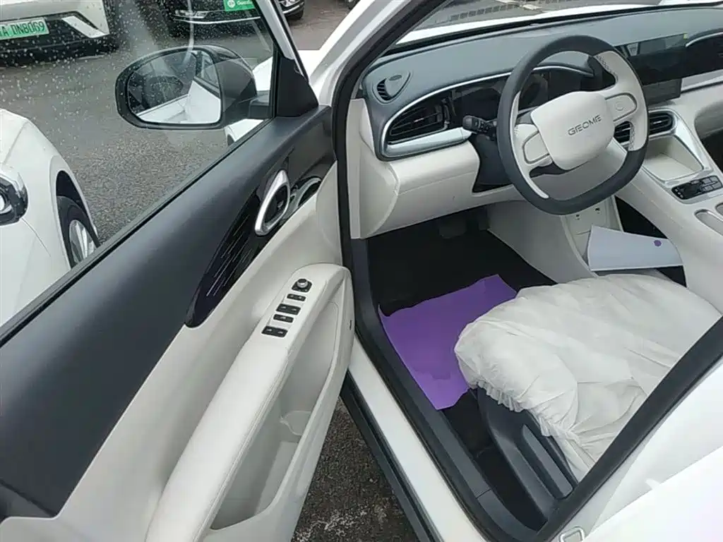 Geely Galaxy Starry Wish 2026 Edition 310km Youth Version фото 16