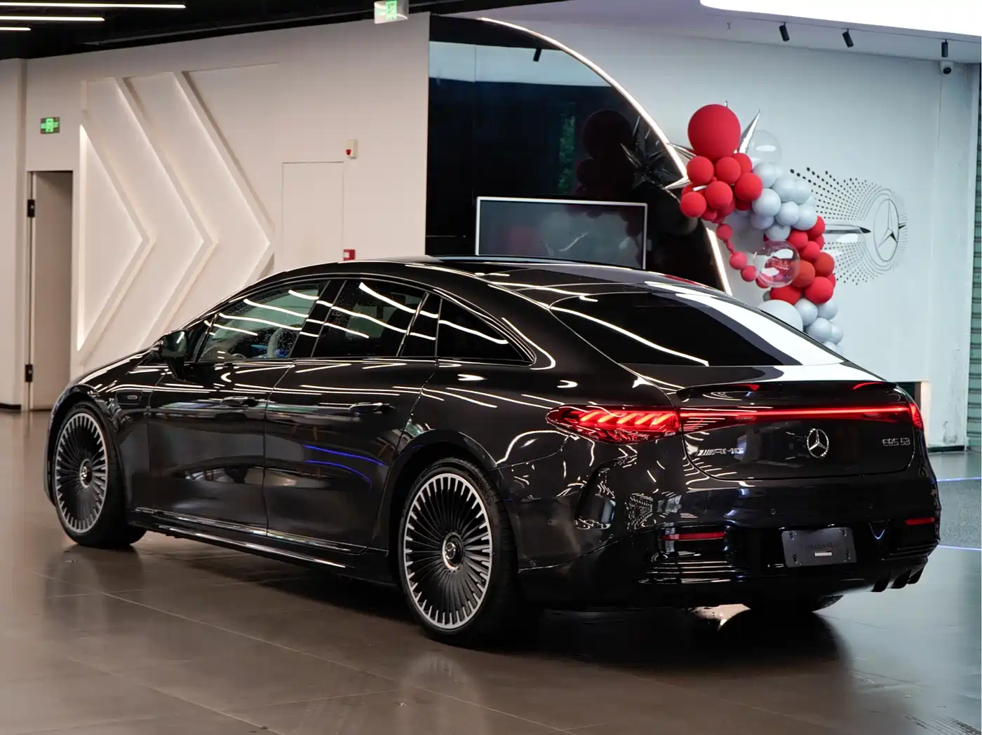 Mercedes-Benz EQS AMG 2025 2022 AMG EQS 53 4MATIC+