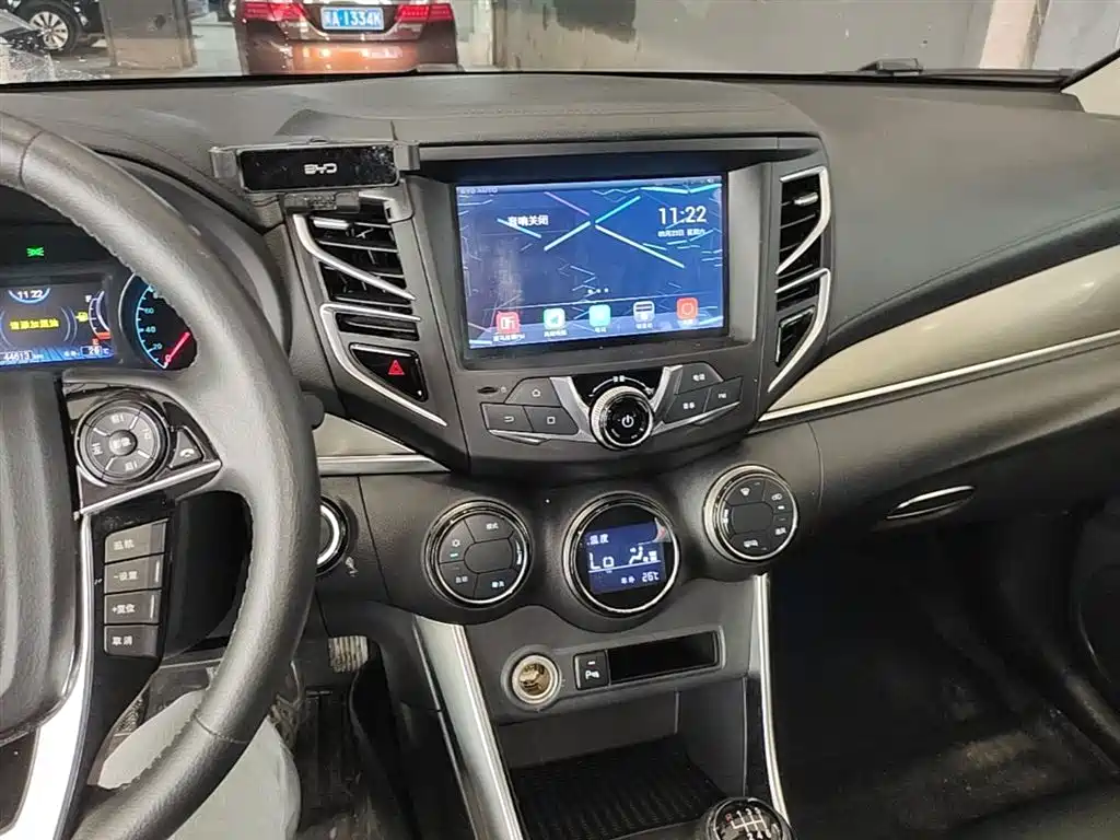 BYD Song 2017 Ultimate Upgrade 1.5TI Manual Elite Model фото 13