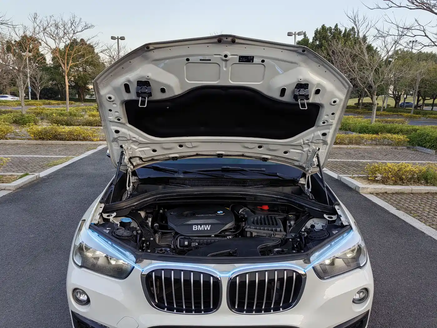 BMW X1 2018 sDrive18Li Fashion Model фото 11