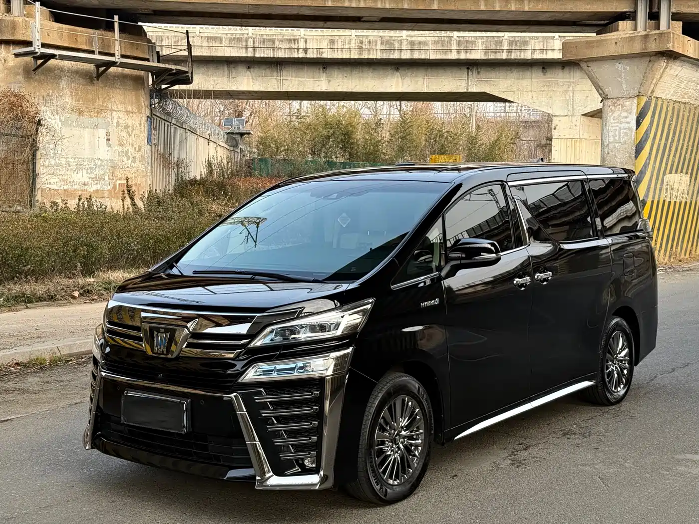 Toyota Vellfire 2021 Crown Hybrid 2.5L HV Supreme Edition