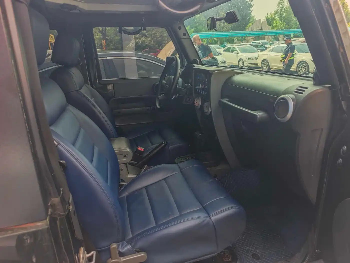 Jeep Wrangler 2010 2010 3.8L Sahara 2-Door