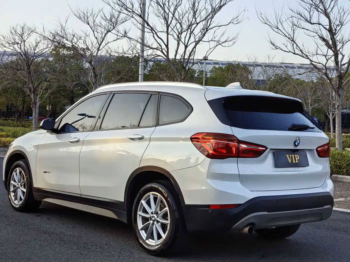 BMW X1 2018 sDrive18Li Fashion Model фото 6
