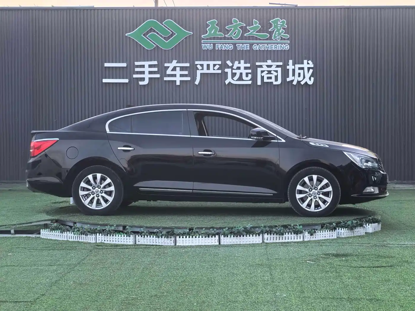 Buick LaCrosse 2013 2.4L SIDI Leading Comfort фото 4