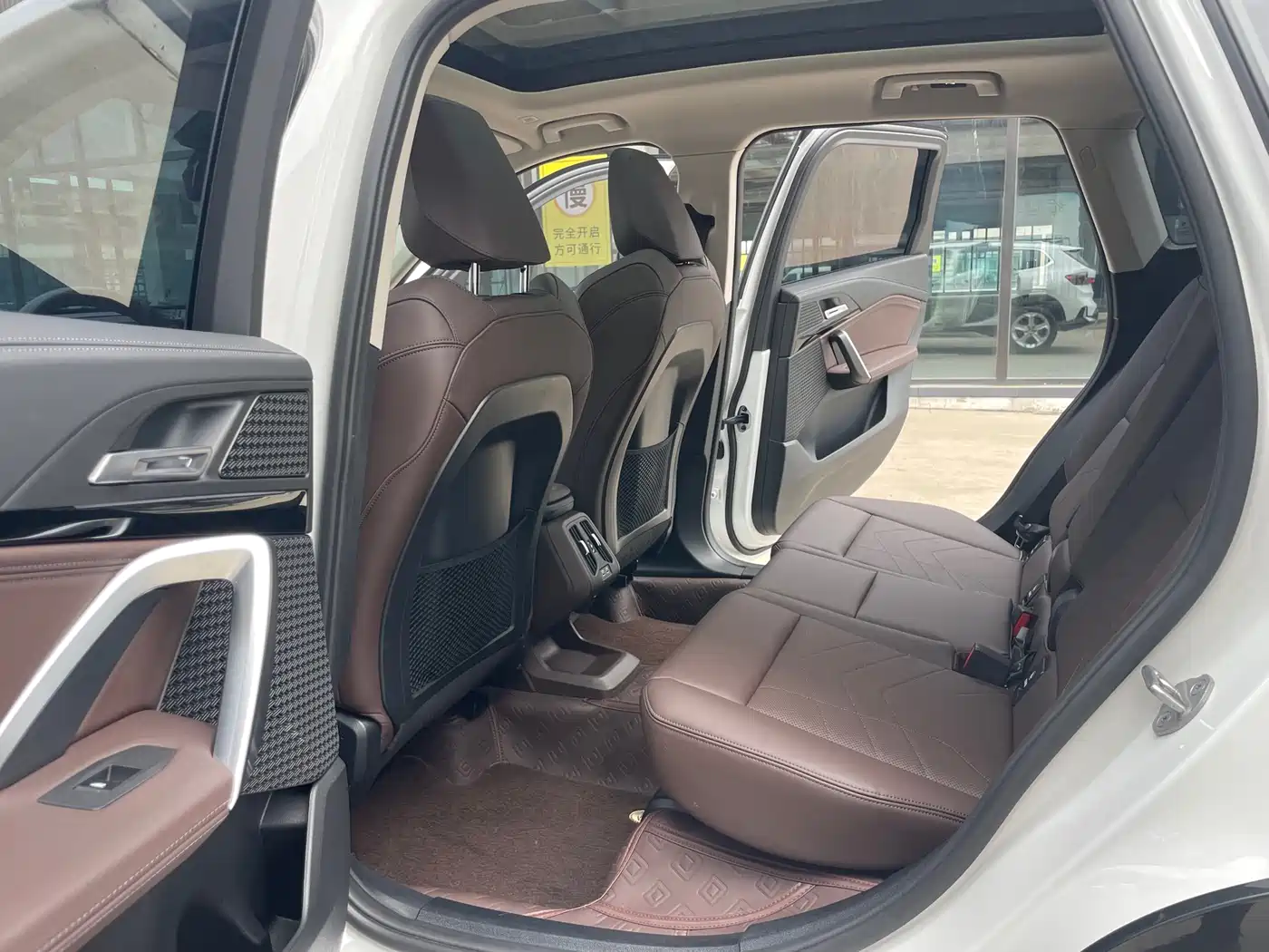 BMW X1 2023 sDrive20Li X Design Package фото 9
