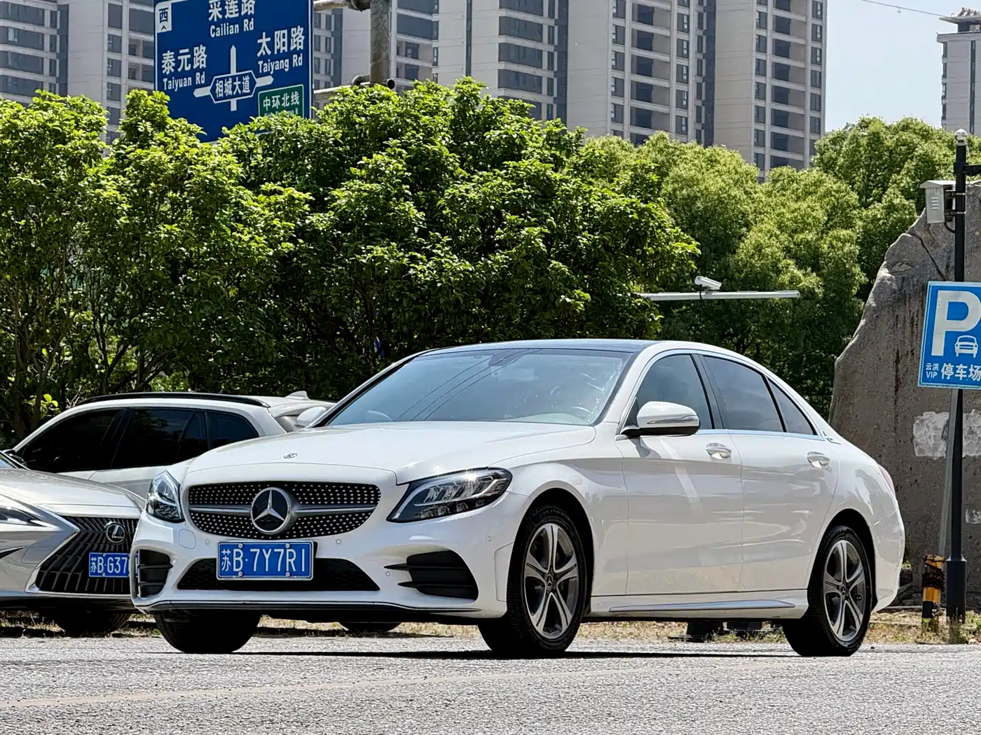 Mercedes-Benz C-Class 2020 Facelift C 260 L Sport фото 2