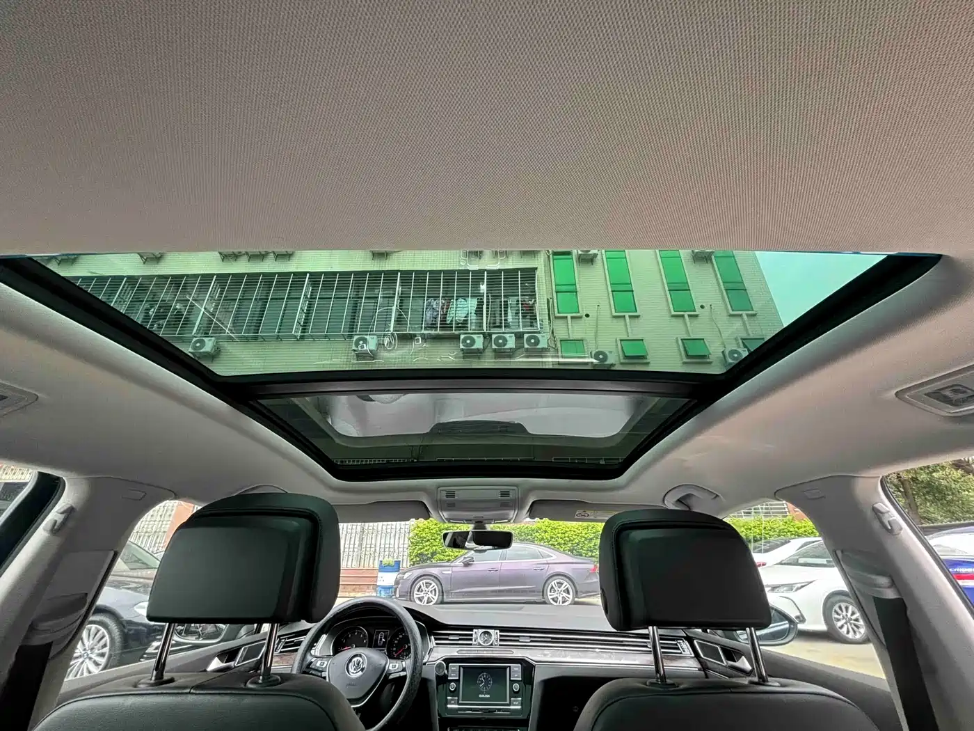 Volkswagen Magotan 2018 Facelift 330TSI DSG Luxury фото 21