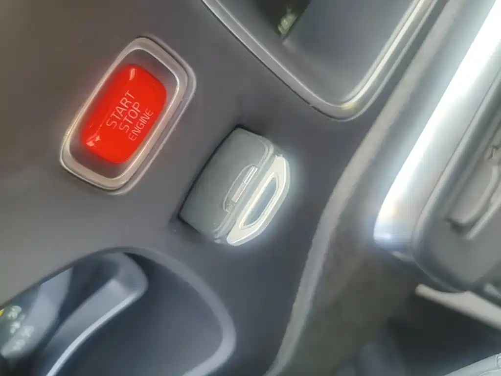 Volvo V40 2015 2015 1.6T Smart Comfort Edition